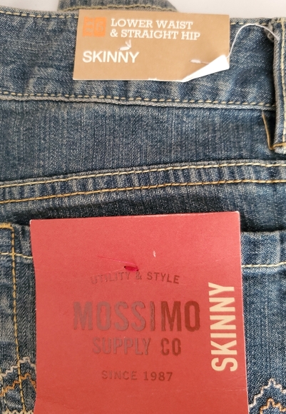 NWT Mossimo Skinny Fit Jeaans - Picture 2 of 5